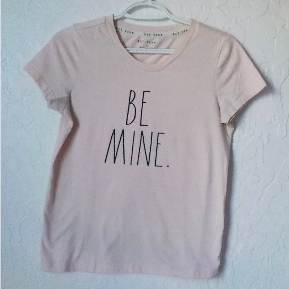 Rae Dunn Soft Pink T-Shirt Women size XS "BE MINE" Print Tee Short Sleeves